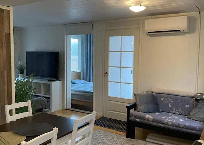 By The Sea With Sauna And Jacuzzi