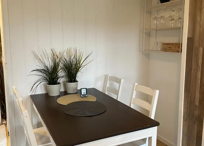 By The Sea With Sauna And Jacuzzi *